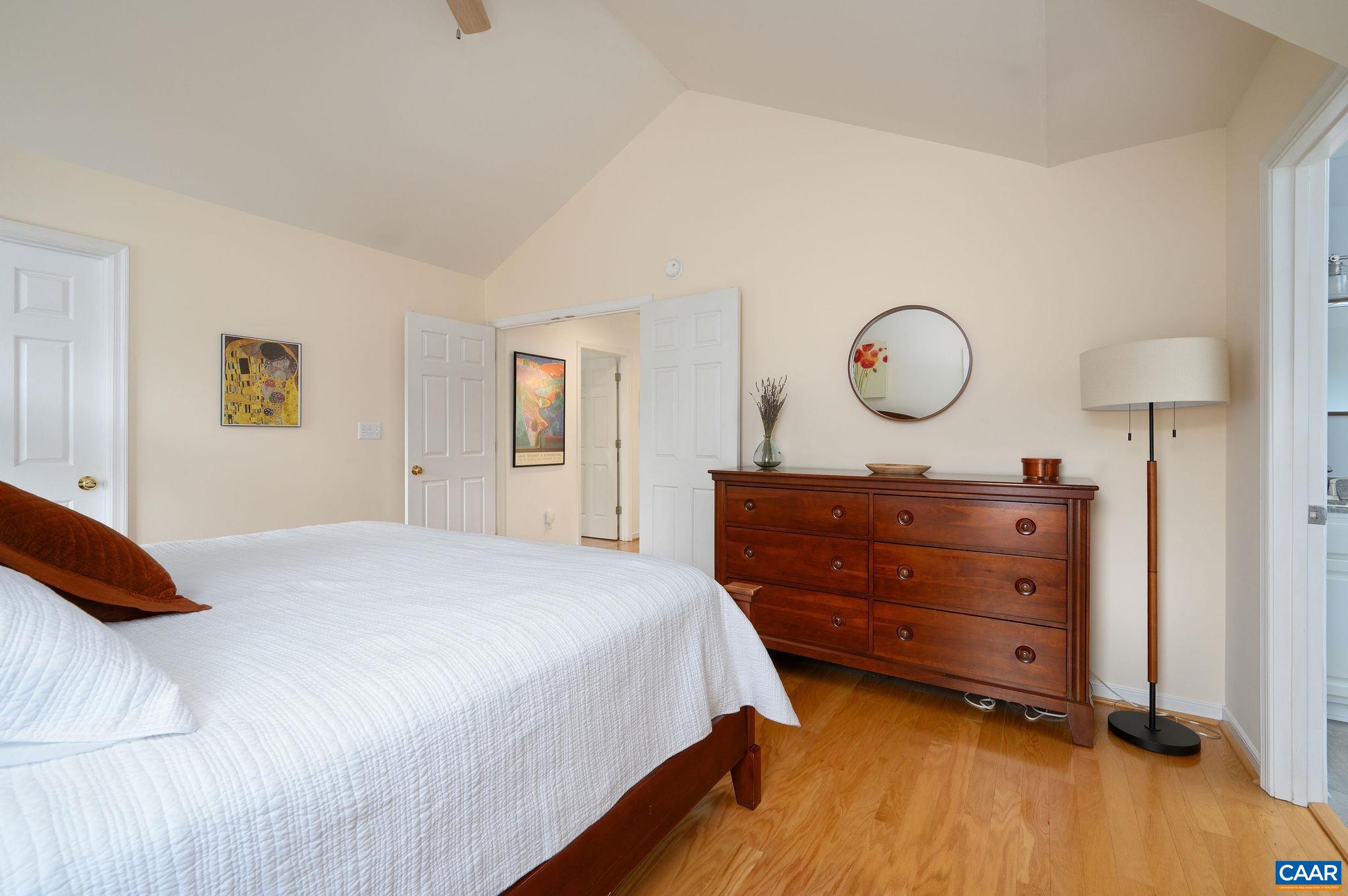 1071 OLD FOX TRAIL LN