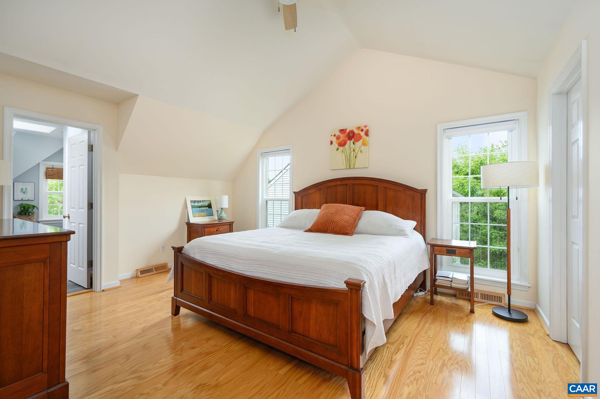 1071 OLD FOX TRAIL LN