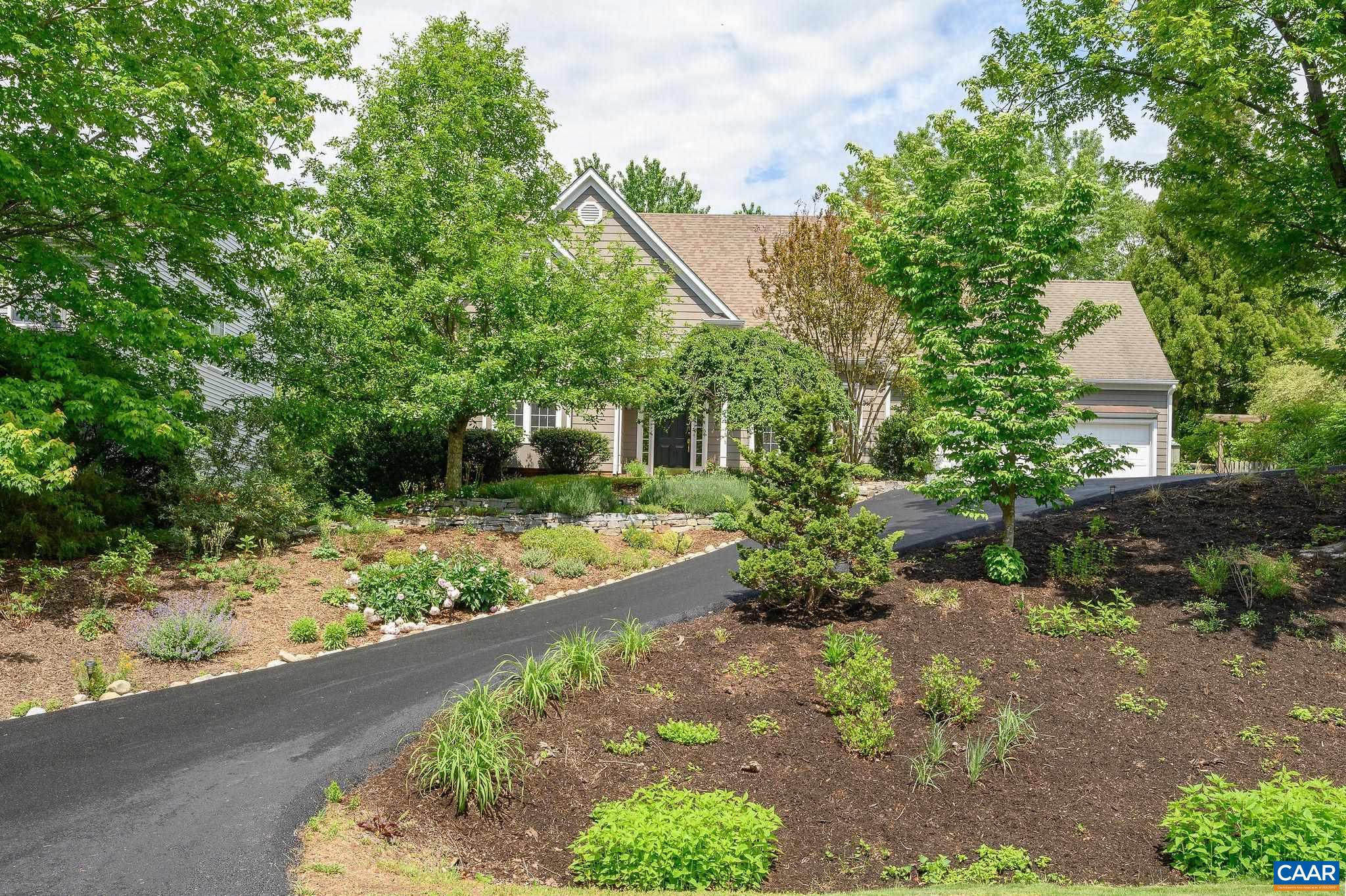 1071 OLD FOX TRAIL LN