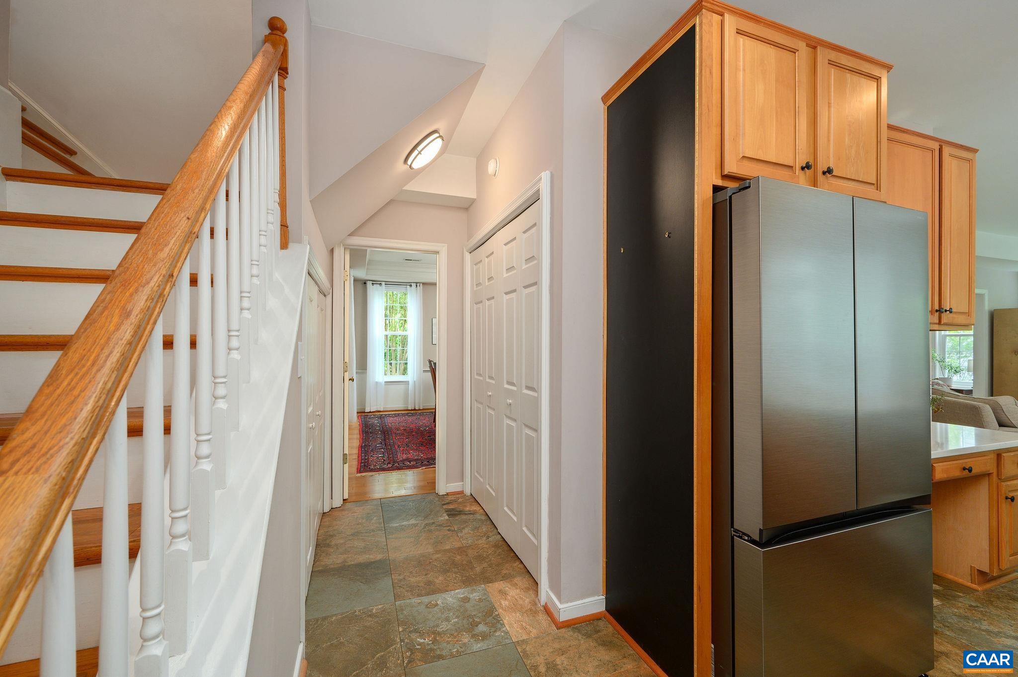 1071 OLD FOX TRAIL LN