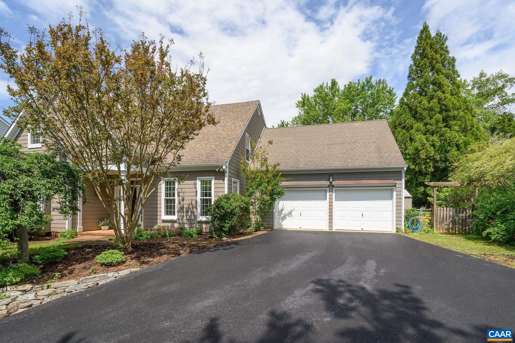 1071 OLD FOX TRAIL LN
