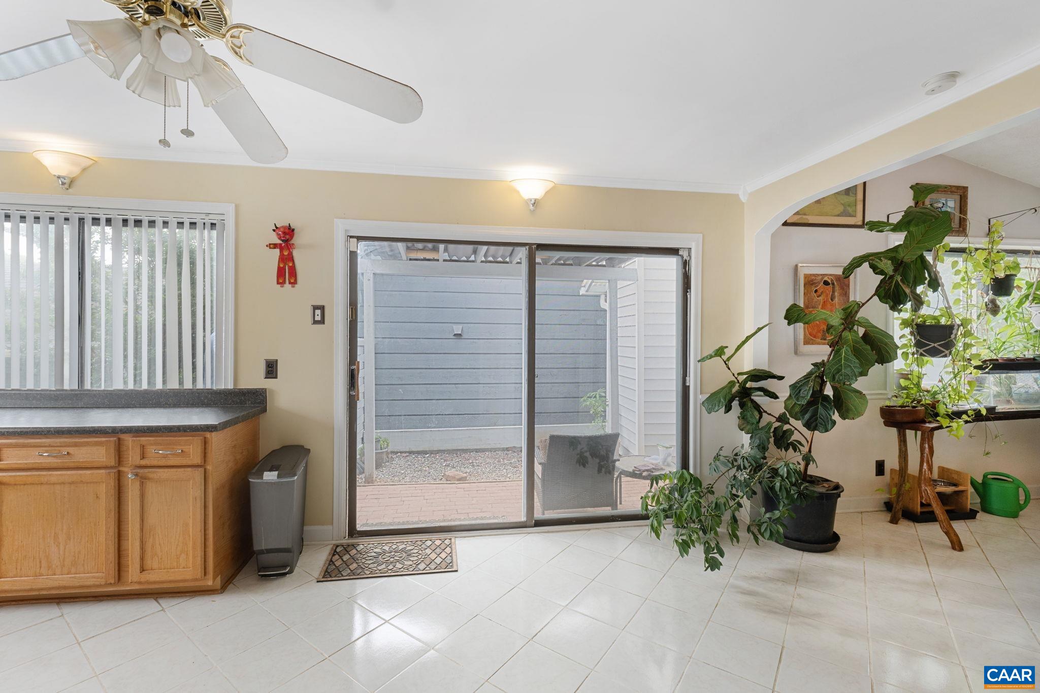 1454 MONTEREY DR