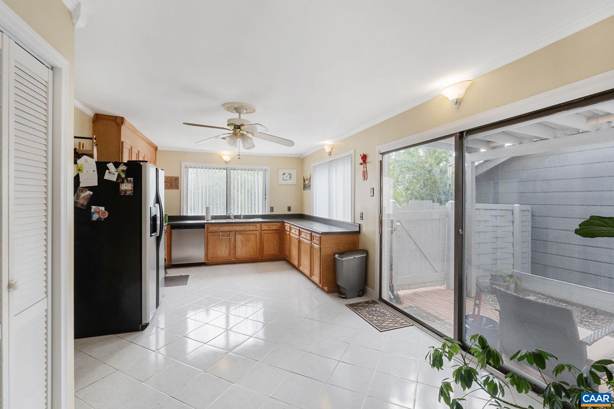 1454 MONTEREY DR
