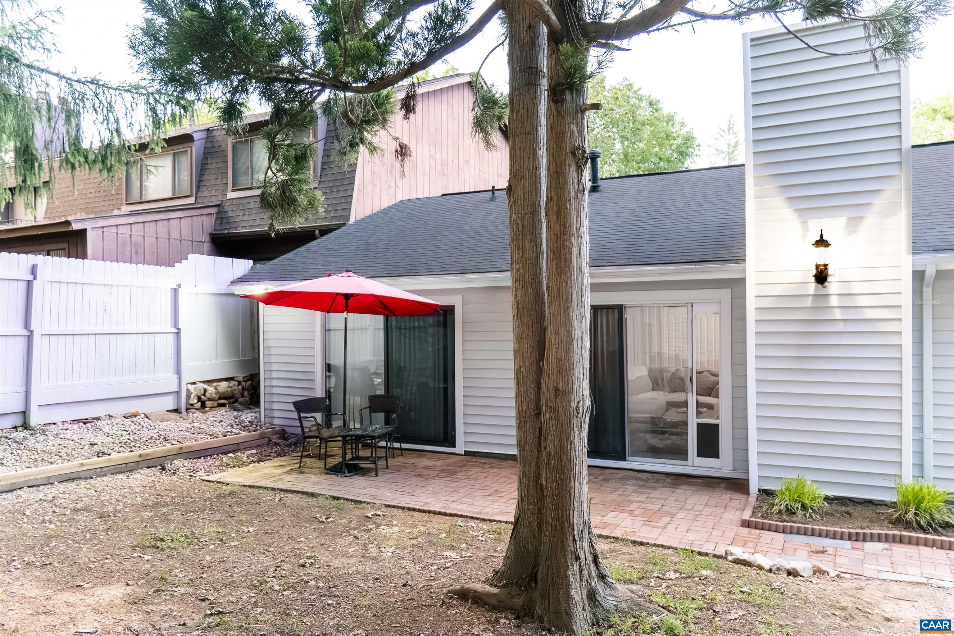 1454 MONTEREY DR