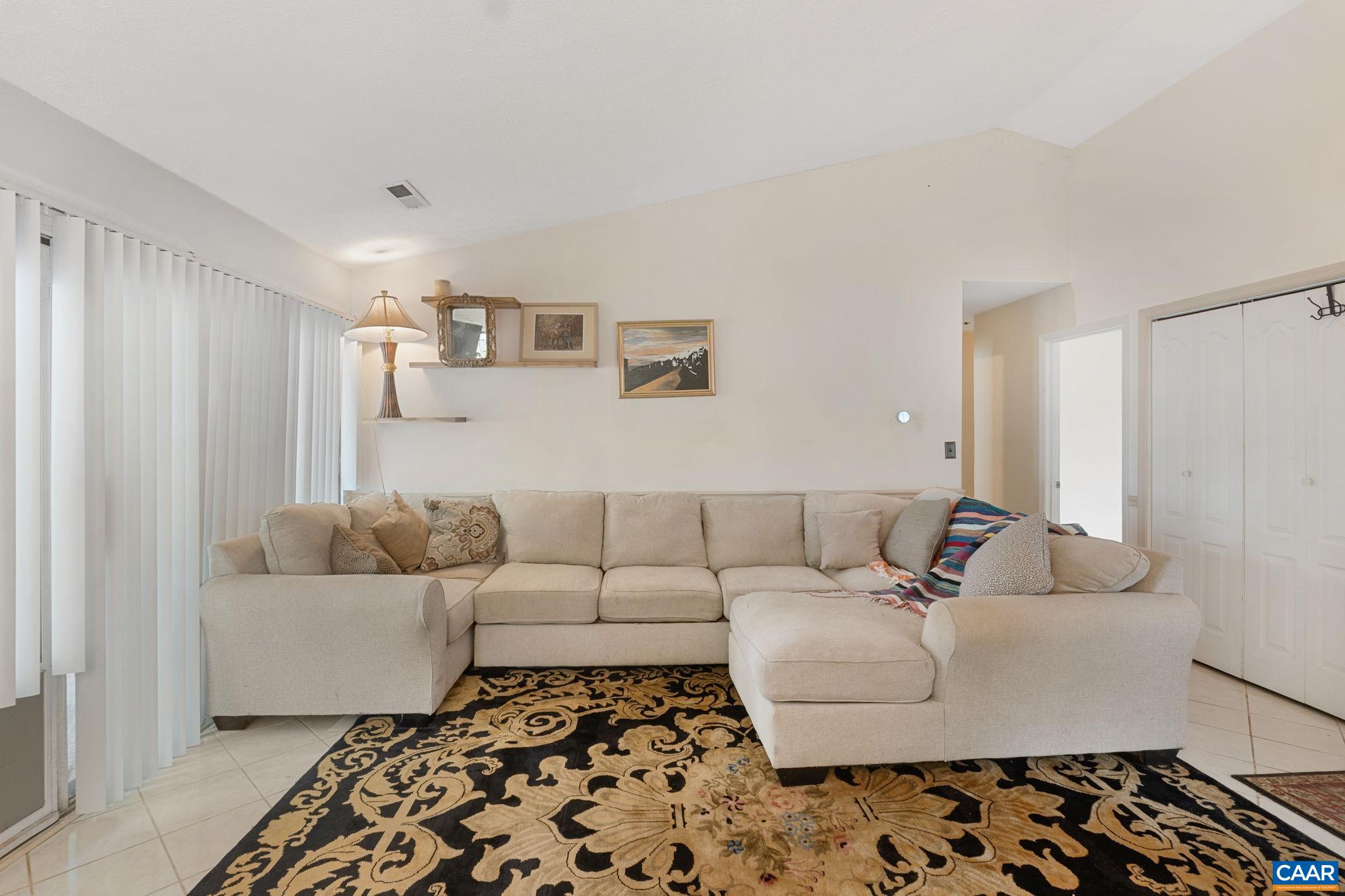1454 MONTEREY DR