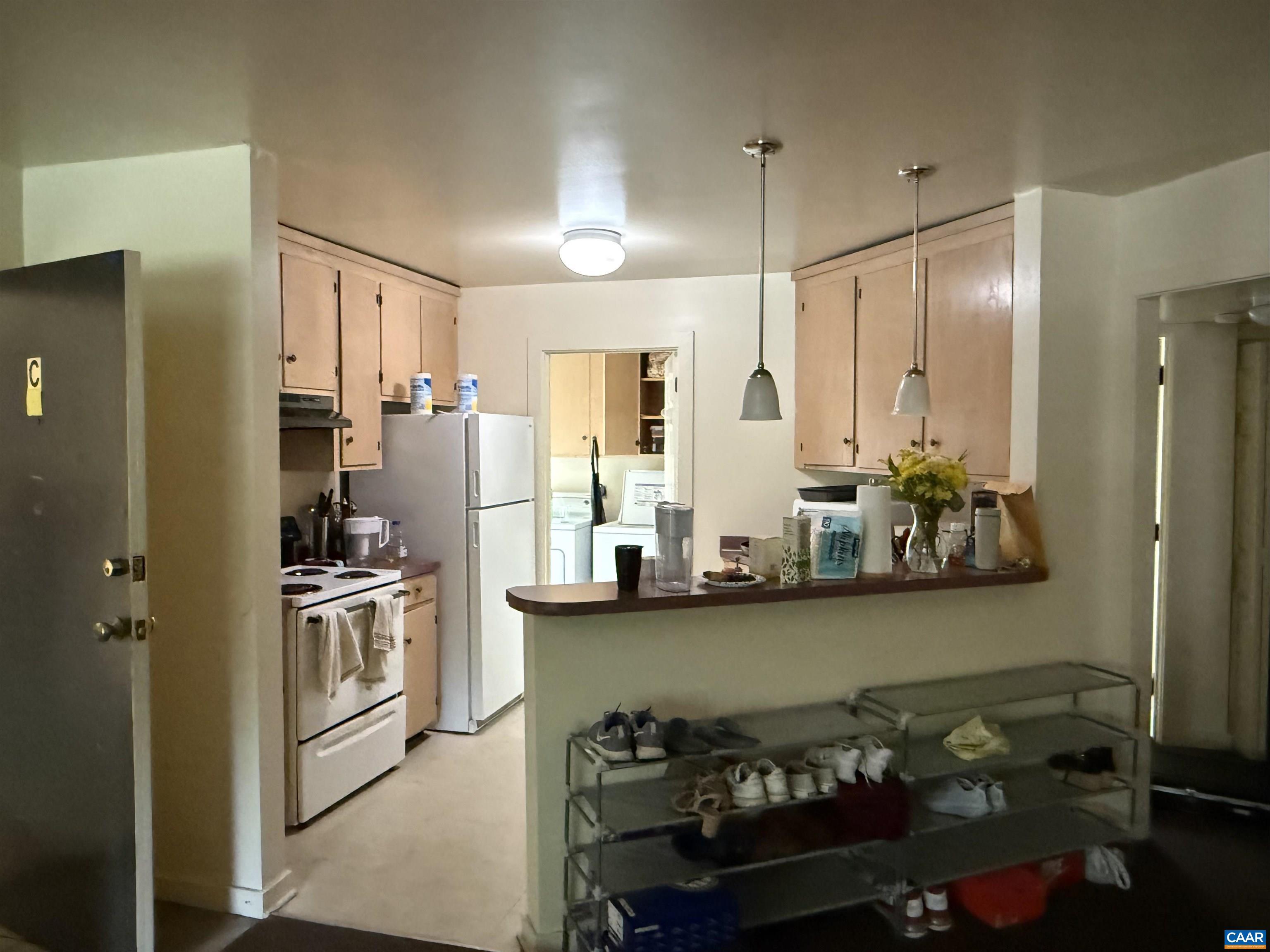 2018 JEFFERSON PARK AVE
