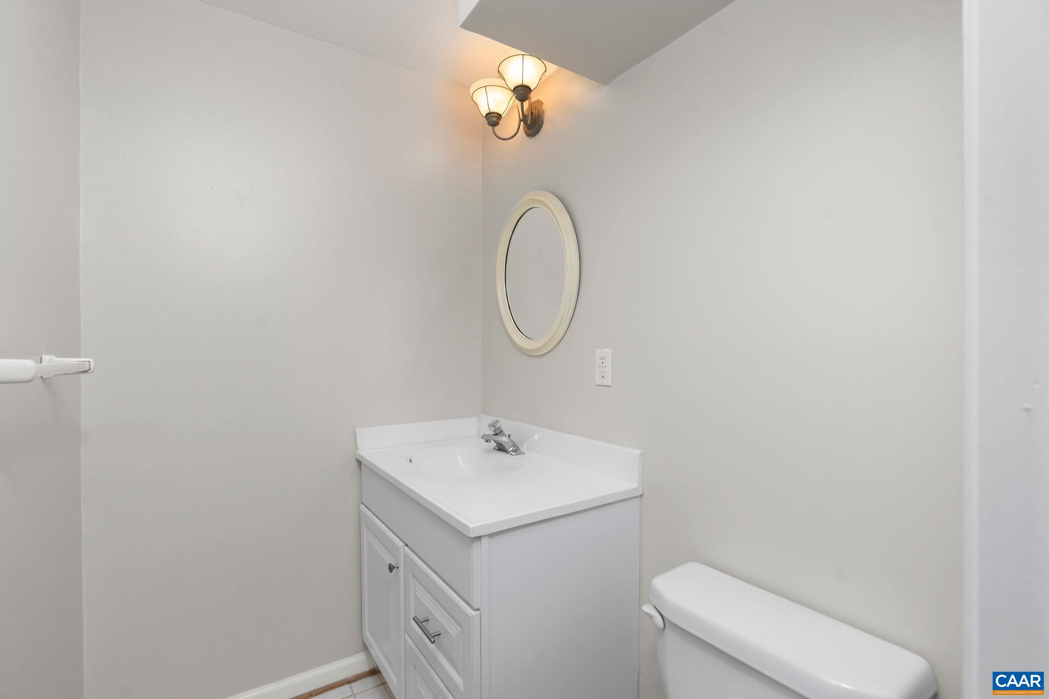 1441 GLENSIDE GREEN