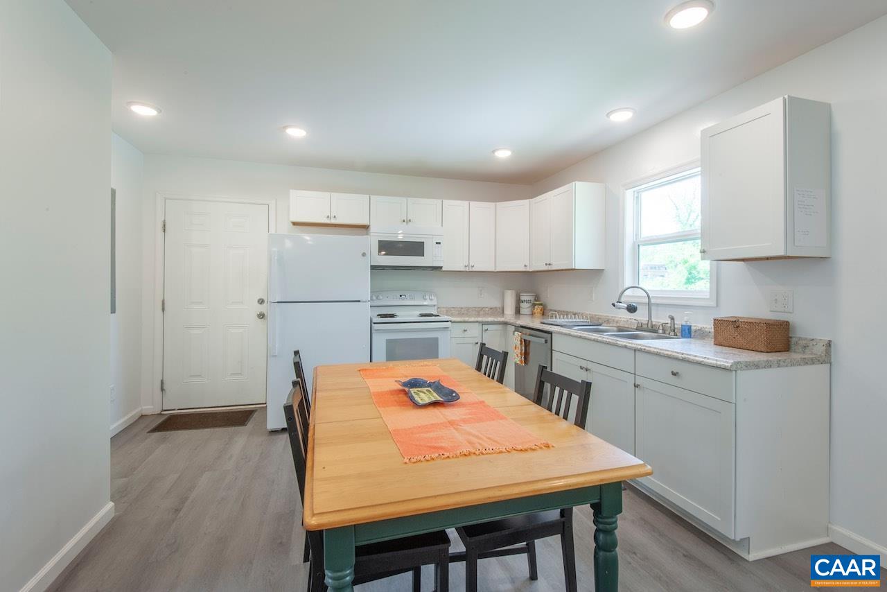 1238 TYE BROOK HWY