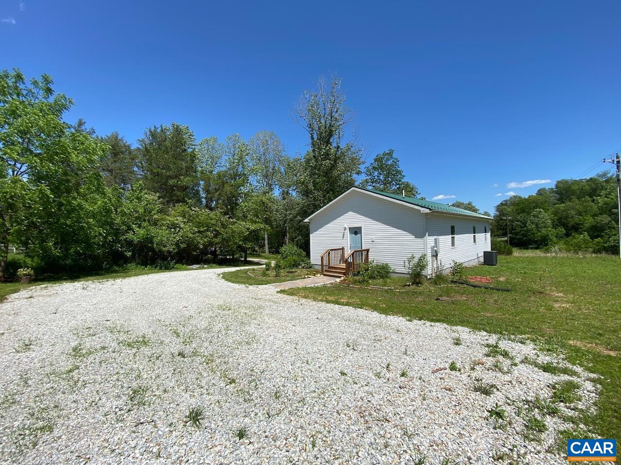 1238 TYE BROOK HWY