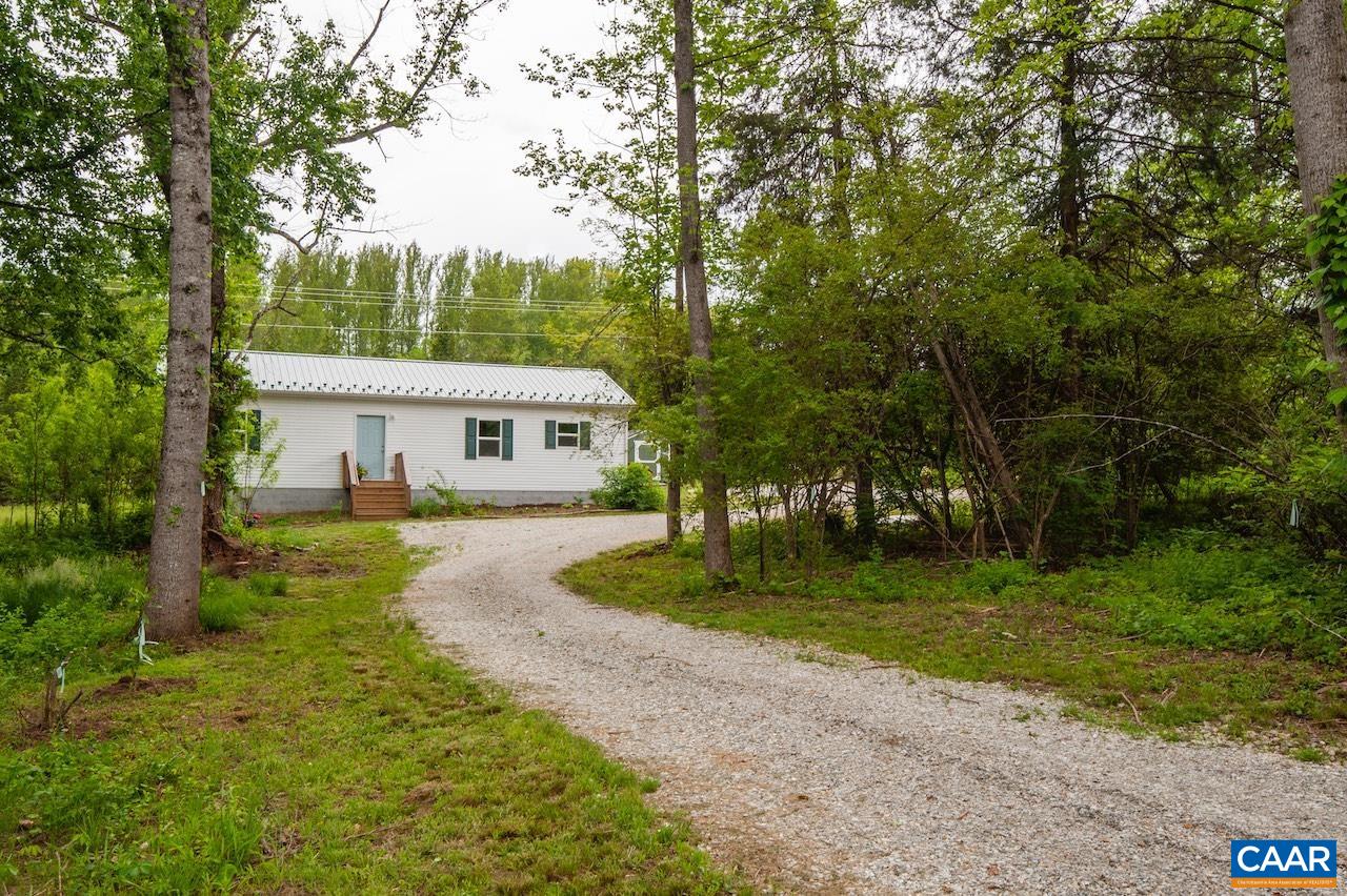 1238 TYE BROOK HWY