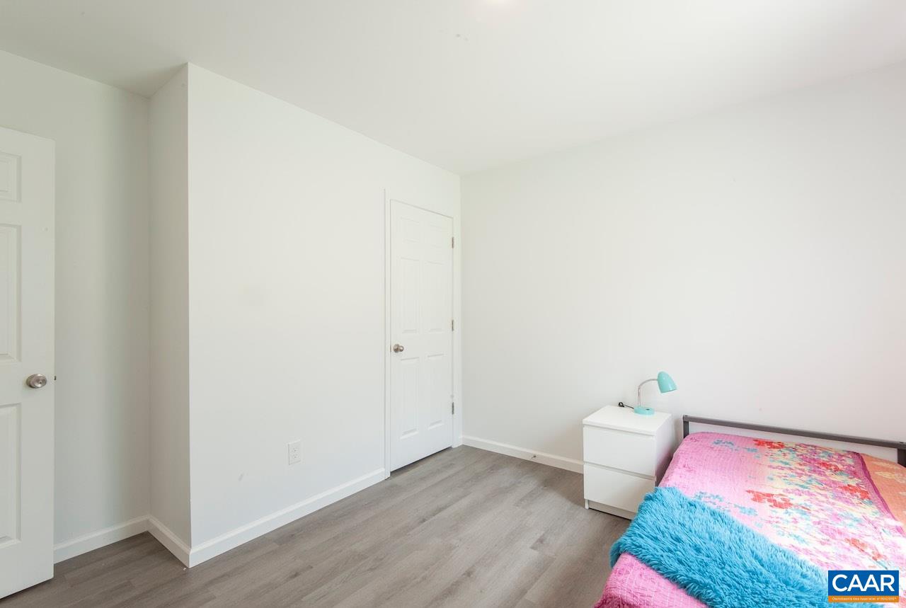 1238 TYE BROOK HWY