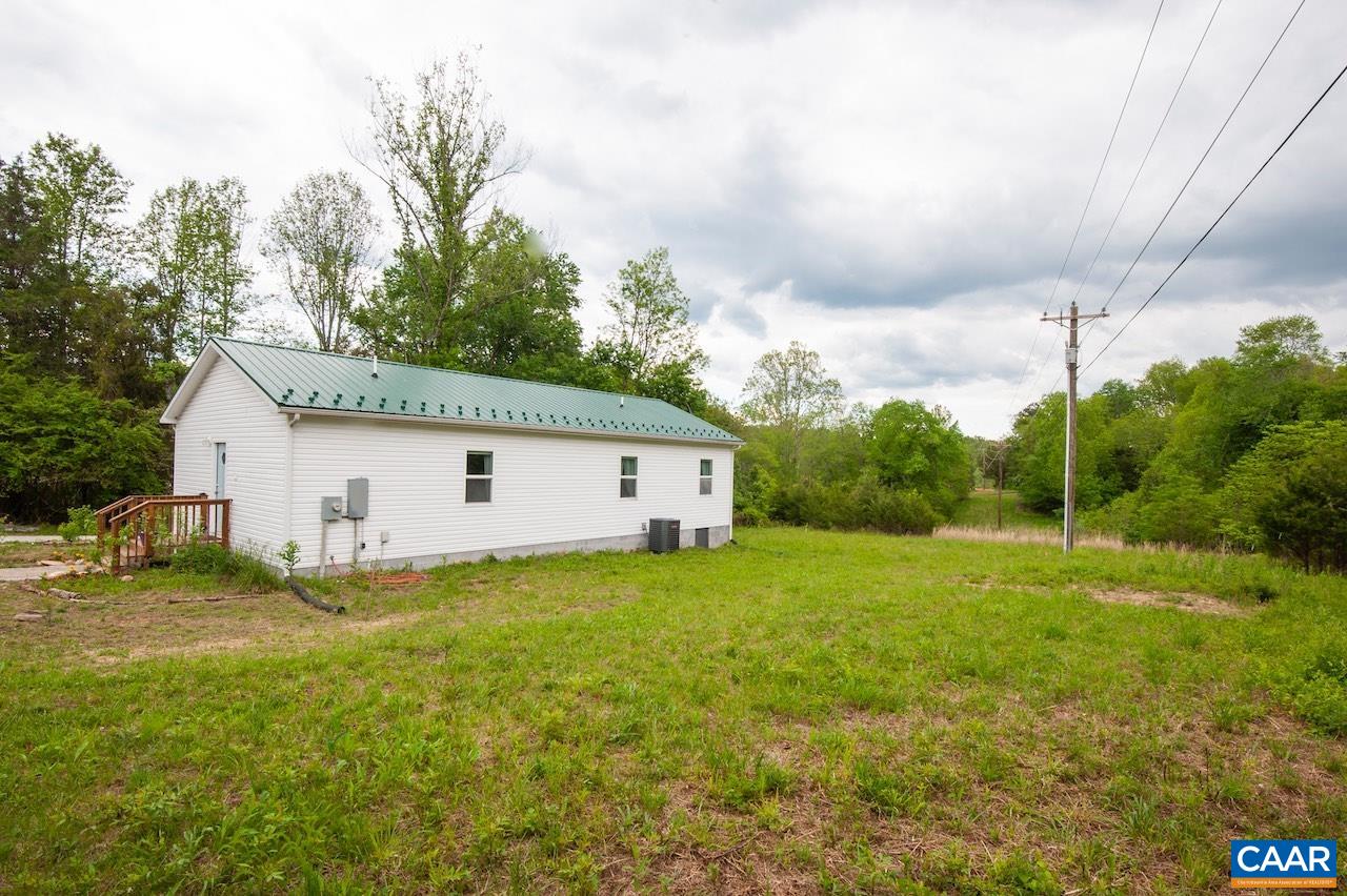 1238 TYE BROOK HWY