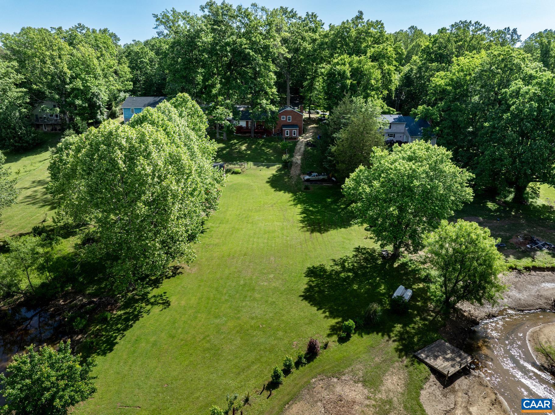 186 SUNSET DR