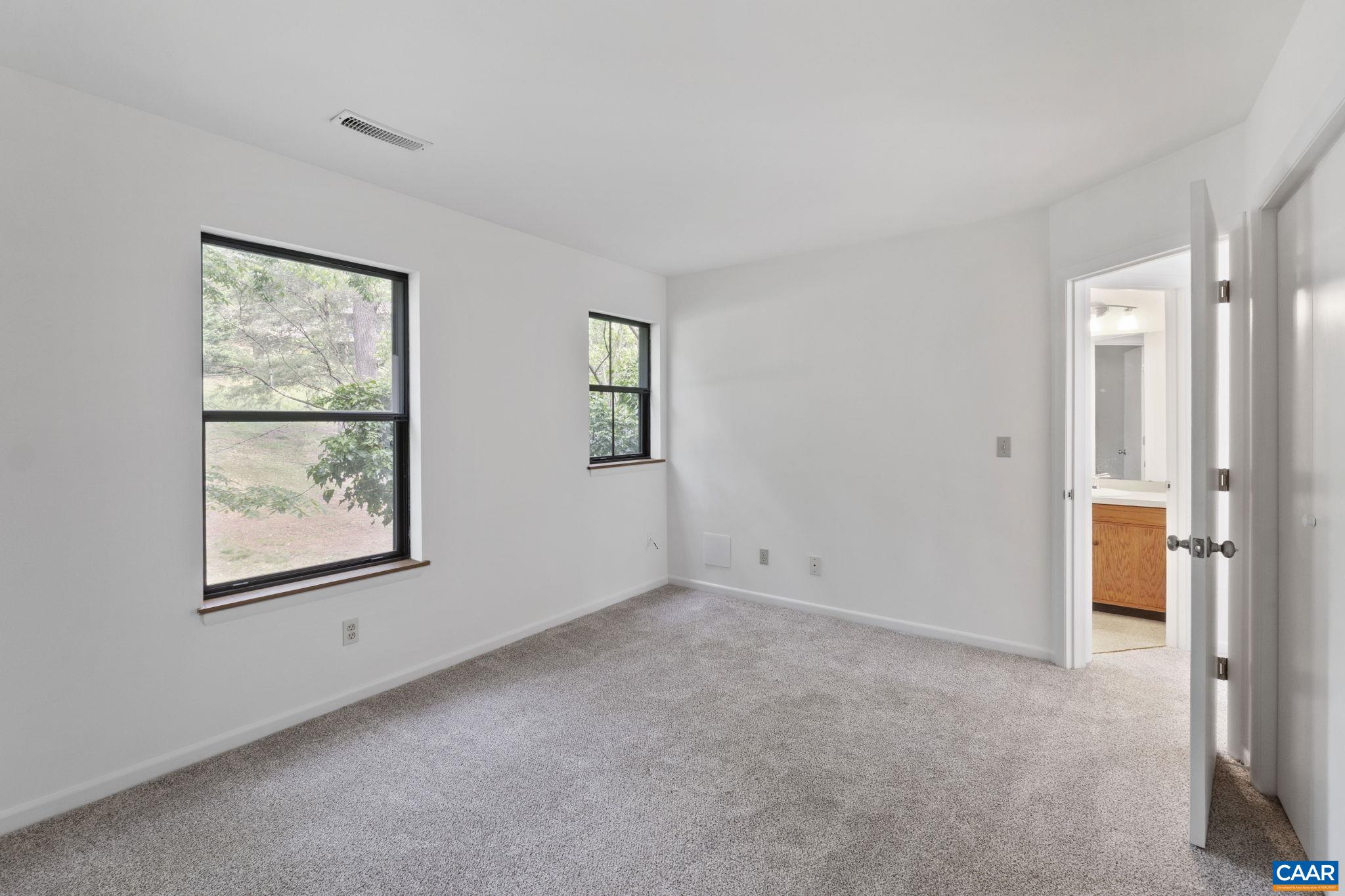 732 EXTON CT