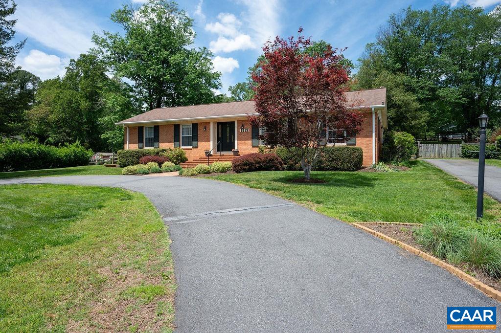 2613 HUNTINGTON RD