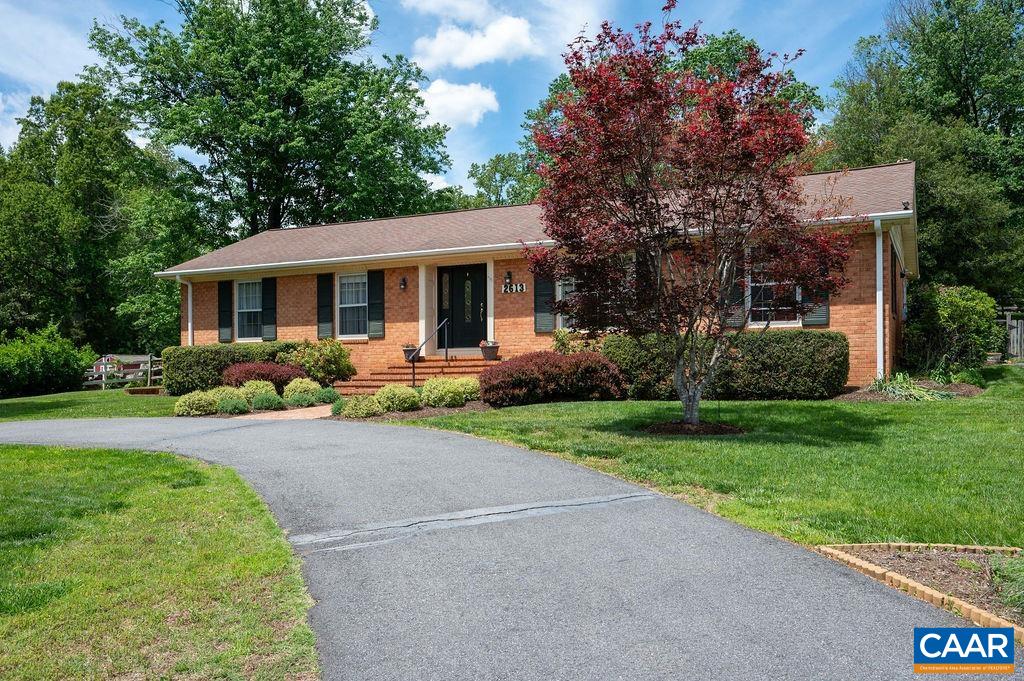 2613 HUNTINGTON RD
