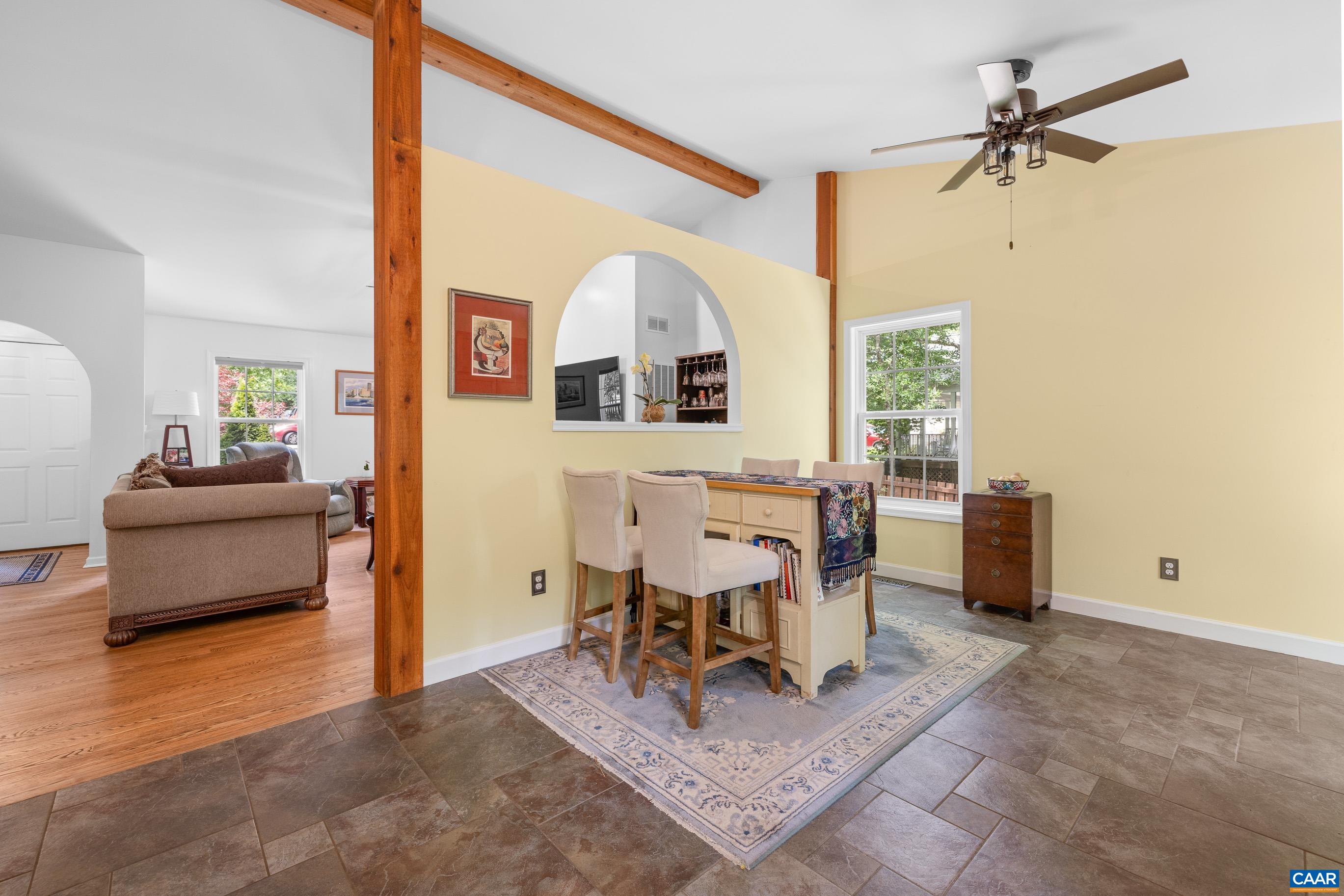 538 JEFFERSON DR