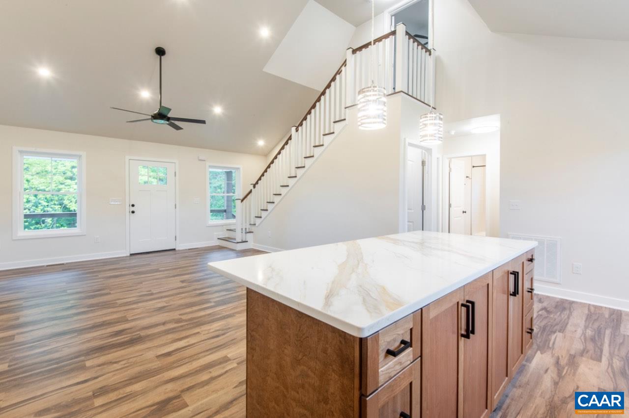 205 LEAGUE LN