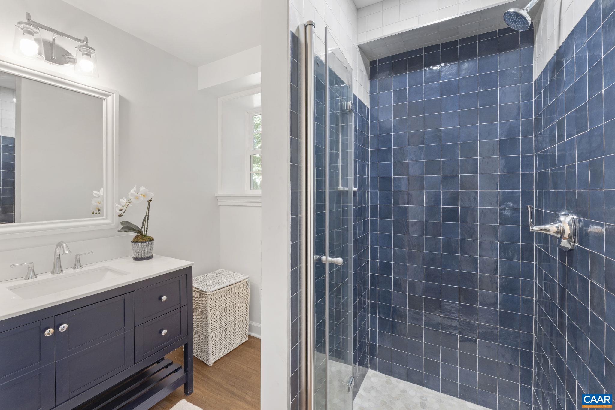102 POWHATAN CIR