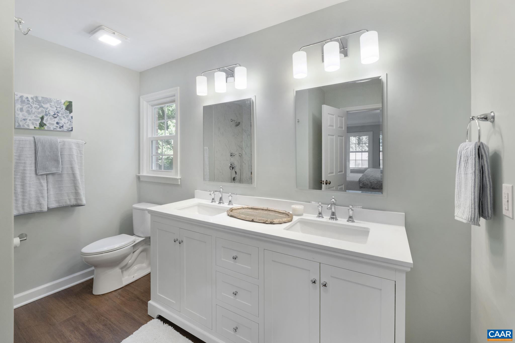 102 POWHATAN CIR