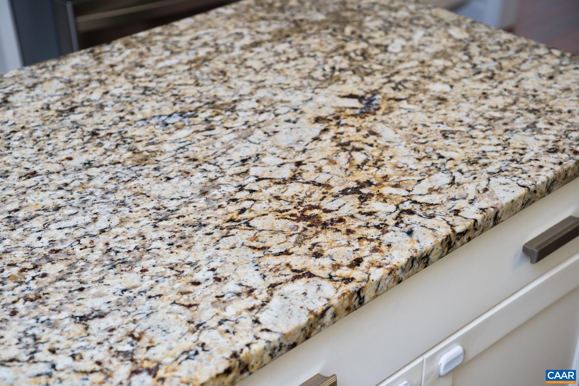 1902 ENGLISH OAKS CIR N