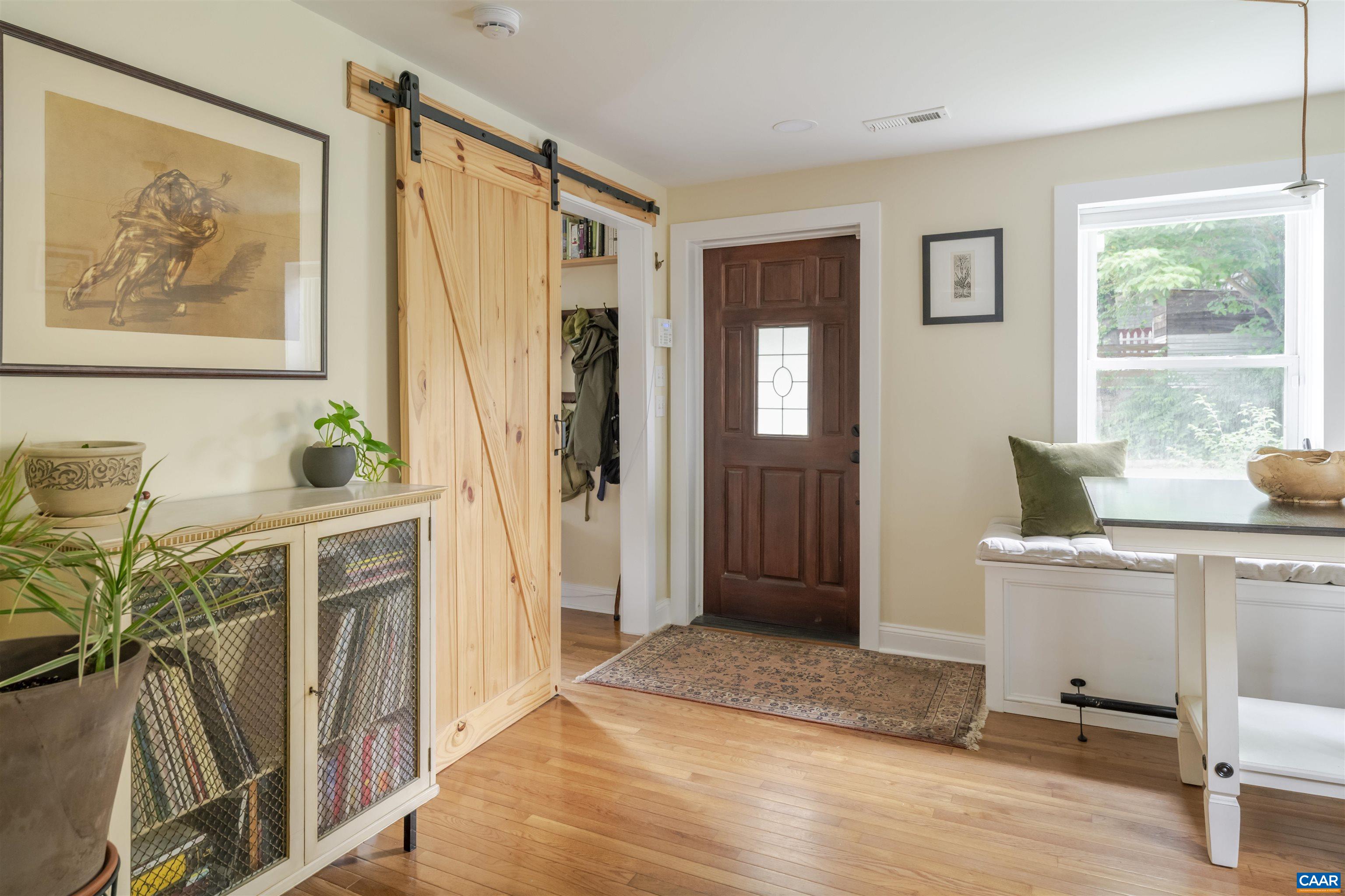 304 NW 11TH ST