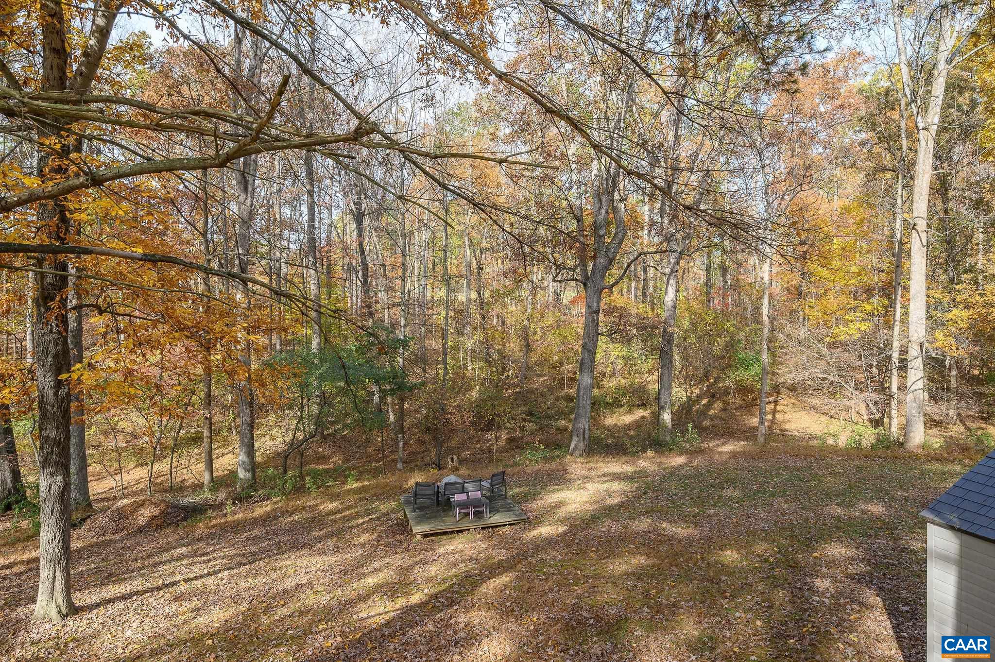 1208 OAK HILL DR