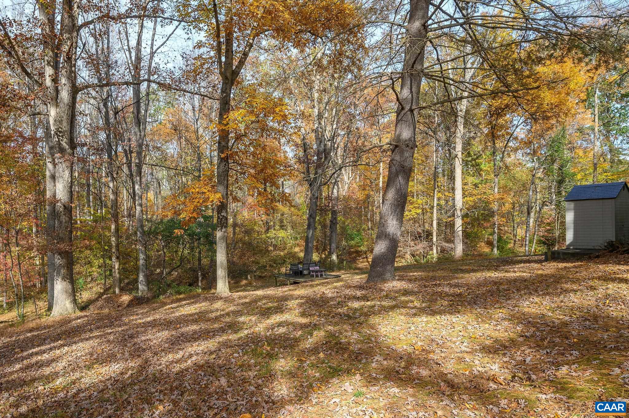 1208 OAK HILL DR