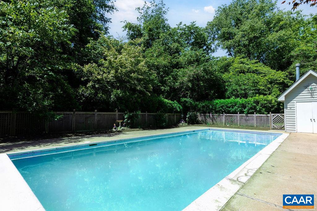 65 WINDTHISTLE CT