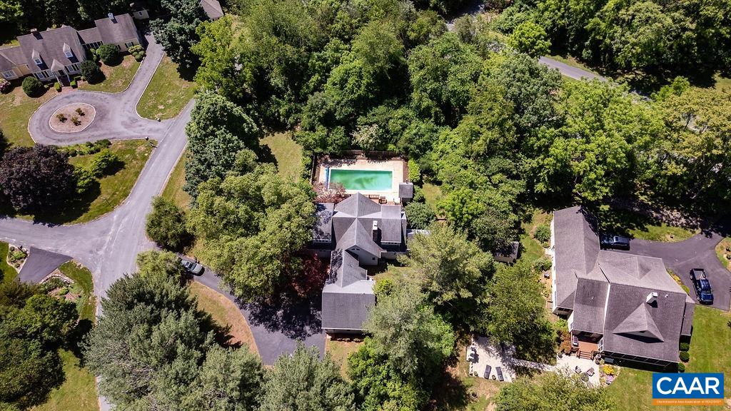 65 WINDTHISTLE CT