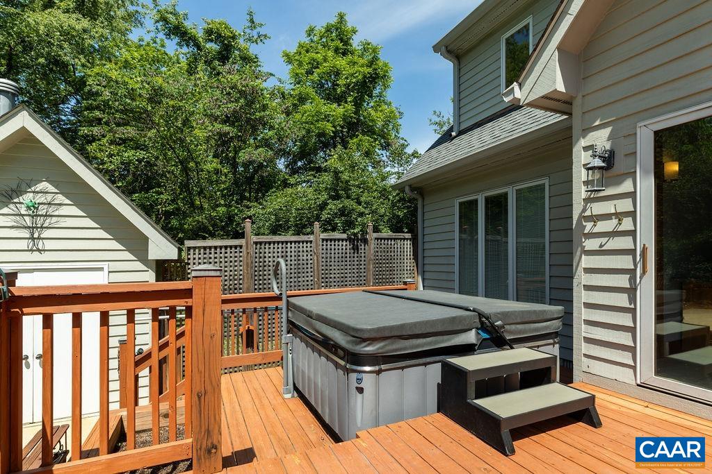 65 WINDTHISTLE CT