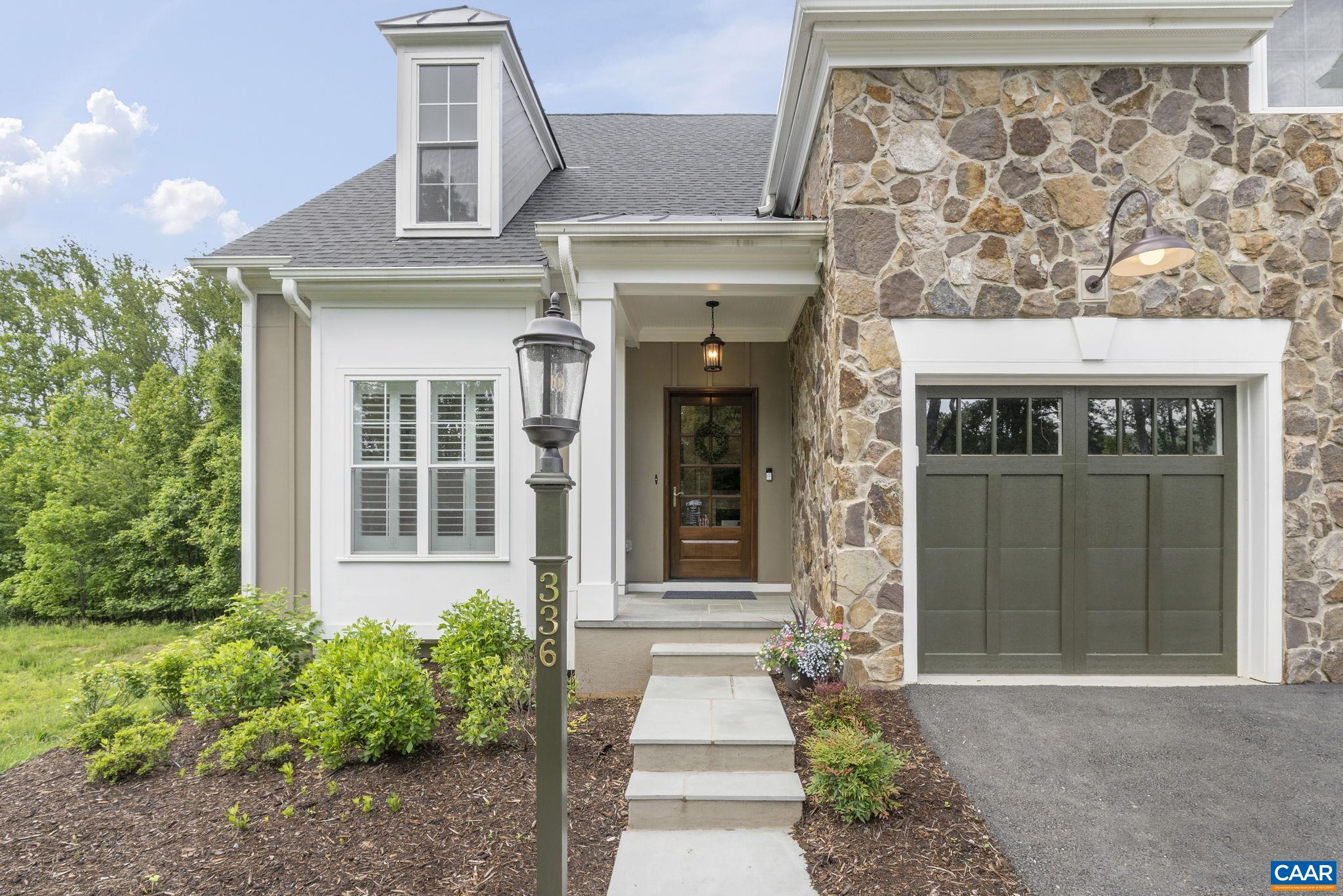 336 AVONDALE LN