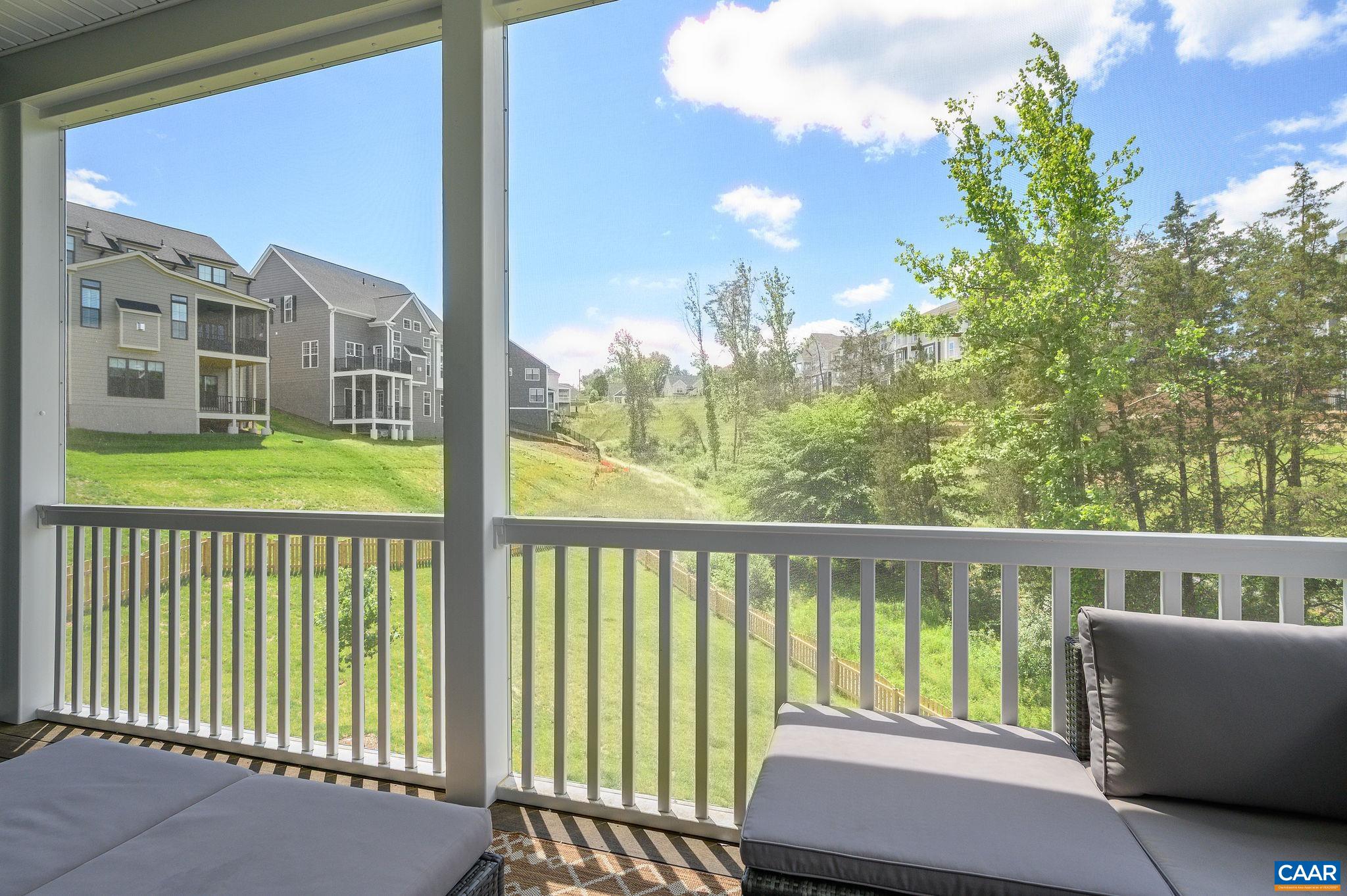 3707 THICKET RUN PL