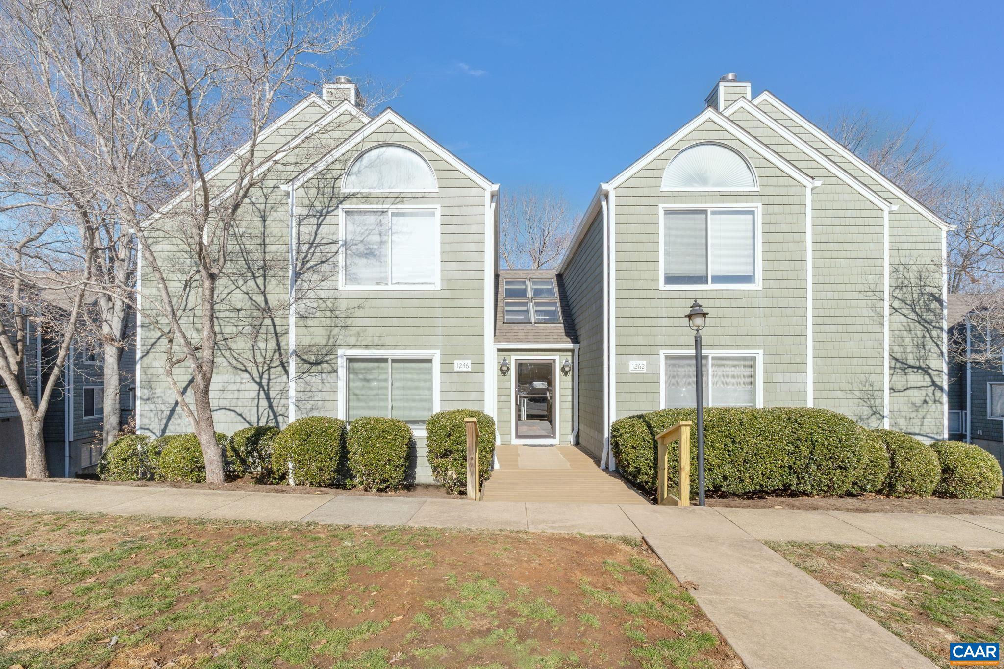 1248 CLIFDEN GREENE