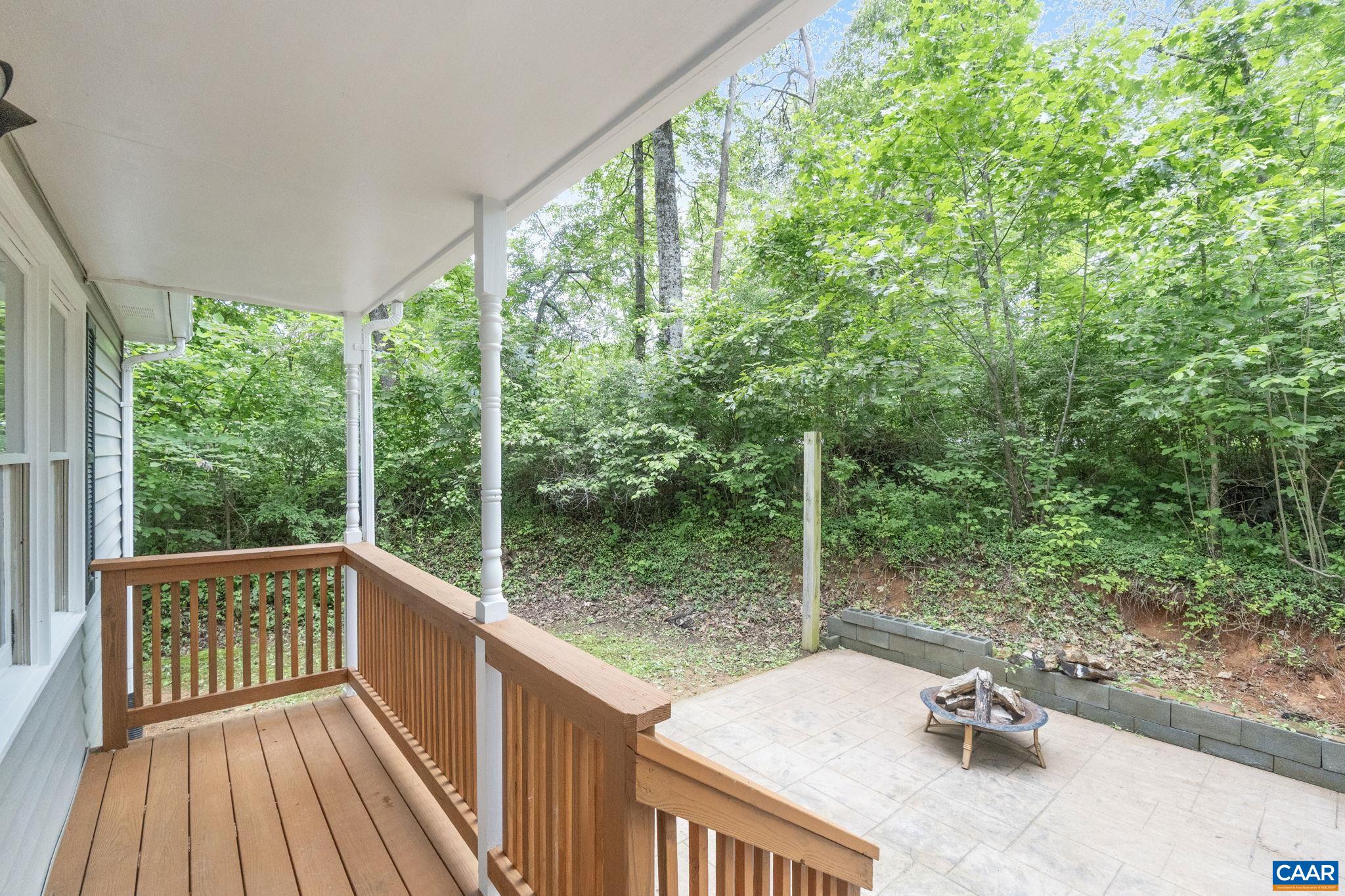10 AZALEA RD