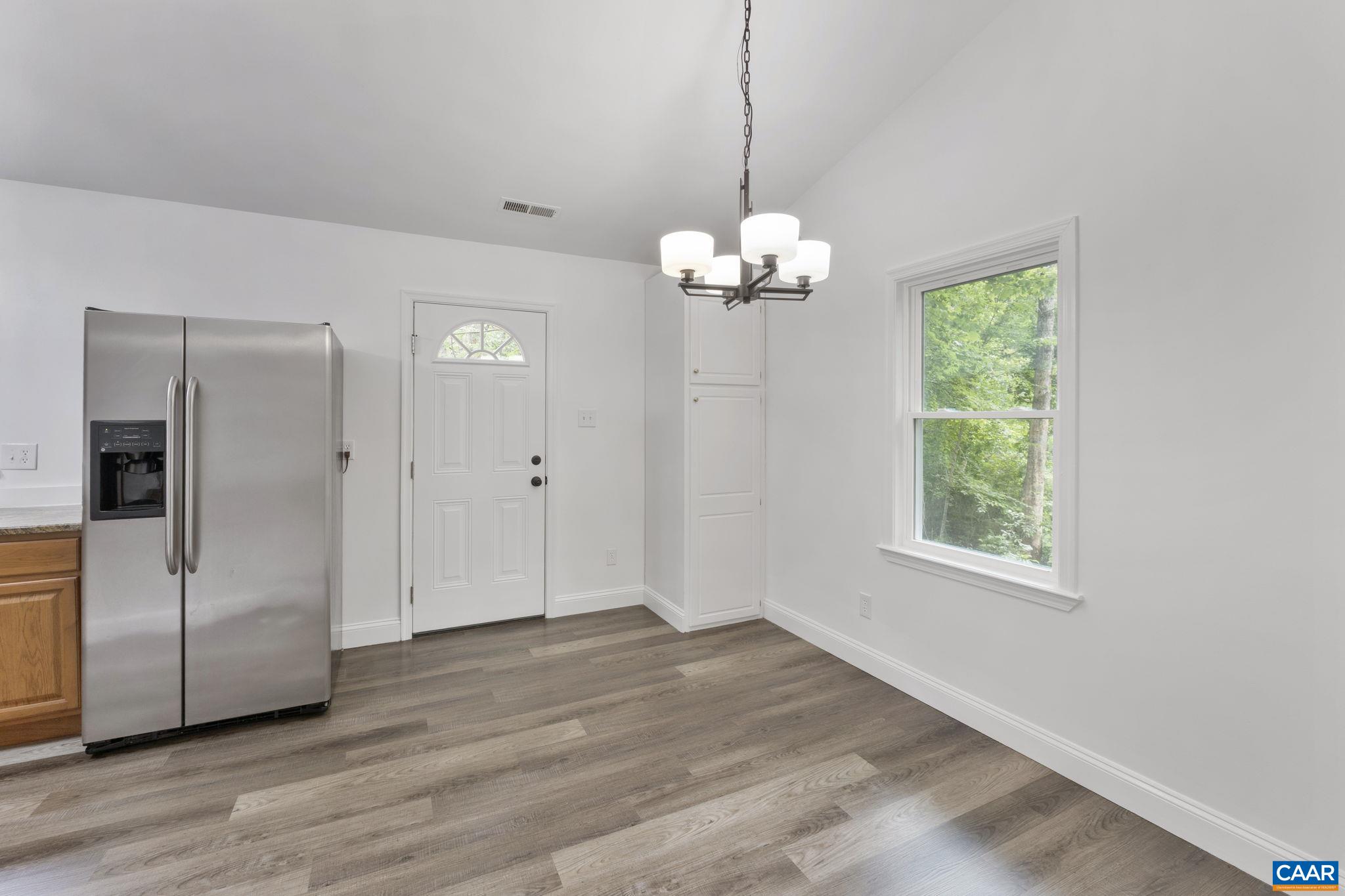 10 AZALEA RD