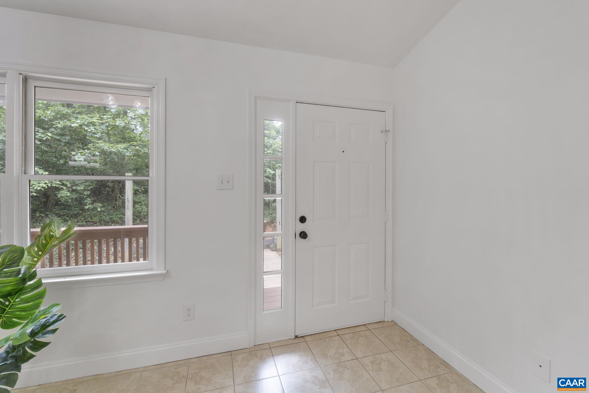 10 AZALEA RD