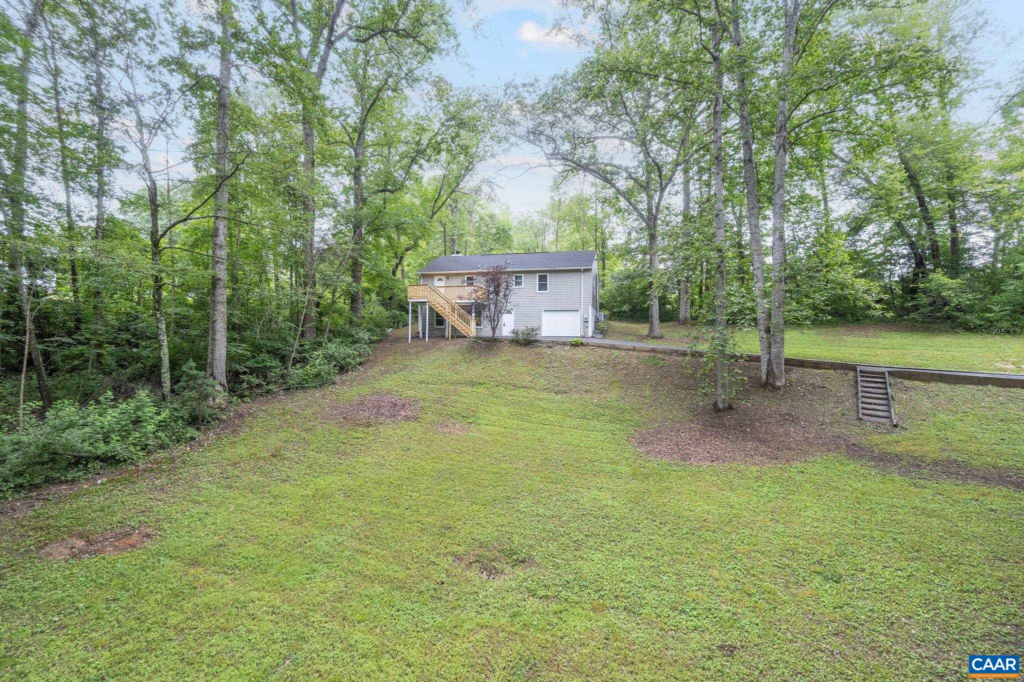 10 AZALEA RD