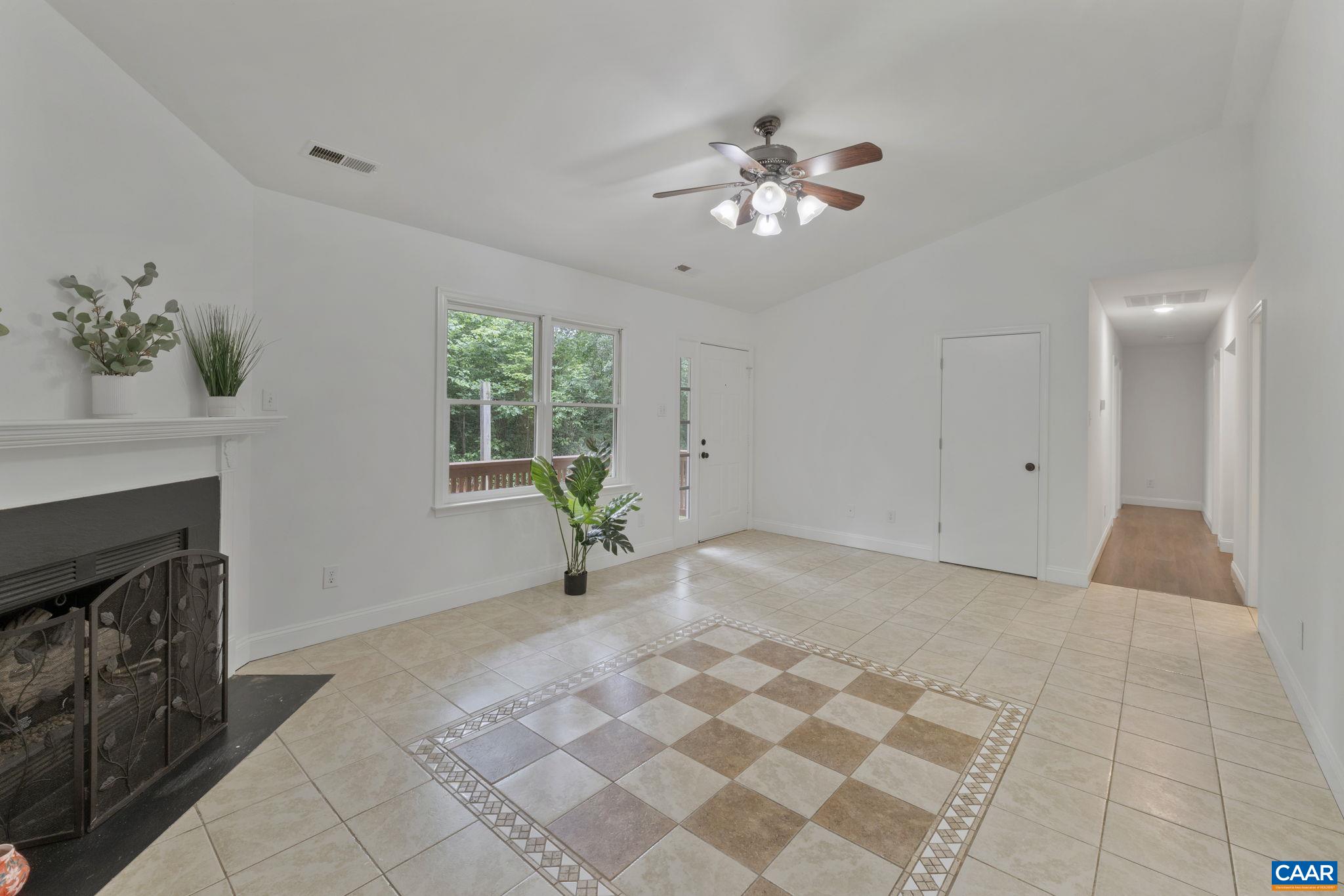 10 AZALEA RD
