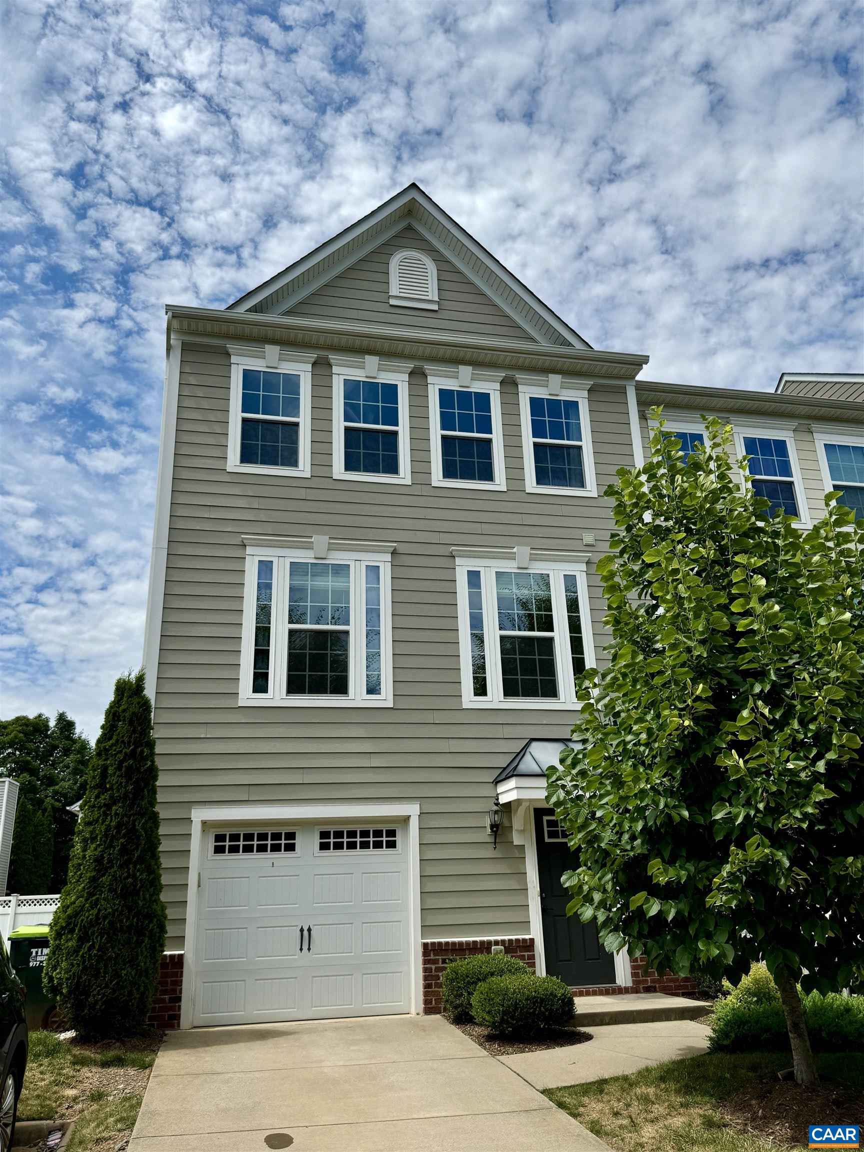 2518 AVEMORE POND RD