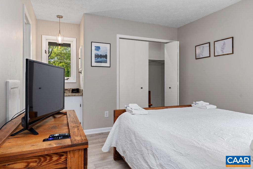 2209 TANNERS RIDGE CONDOS