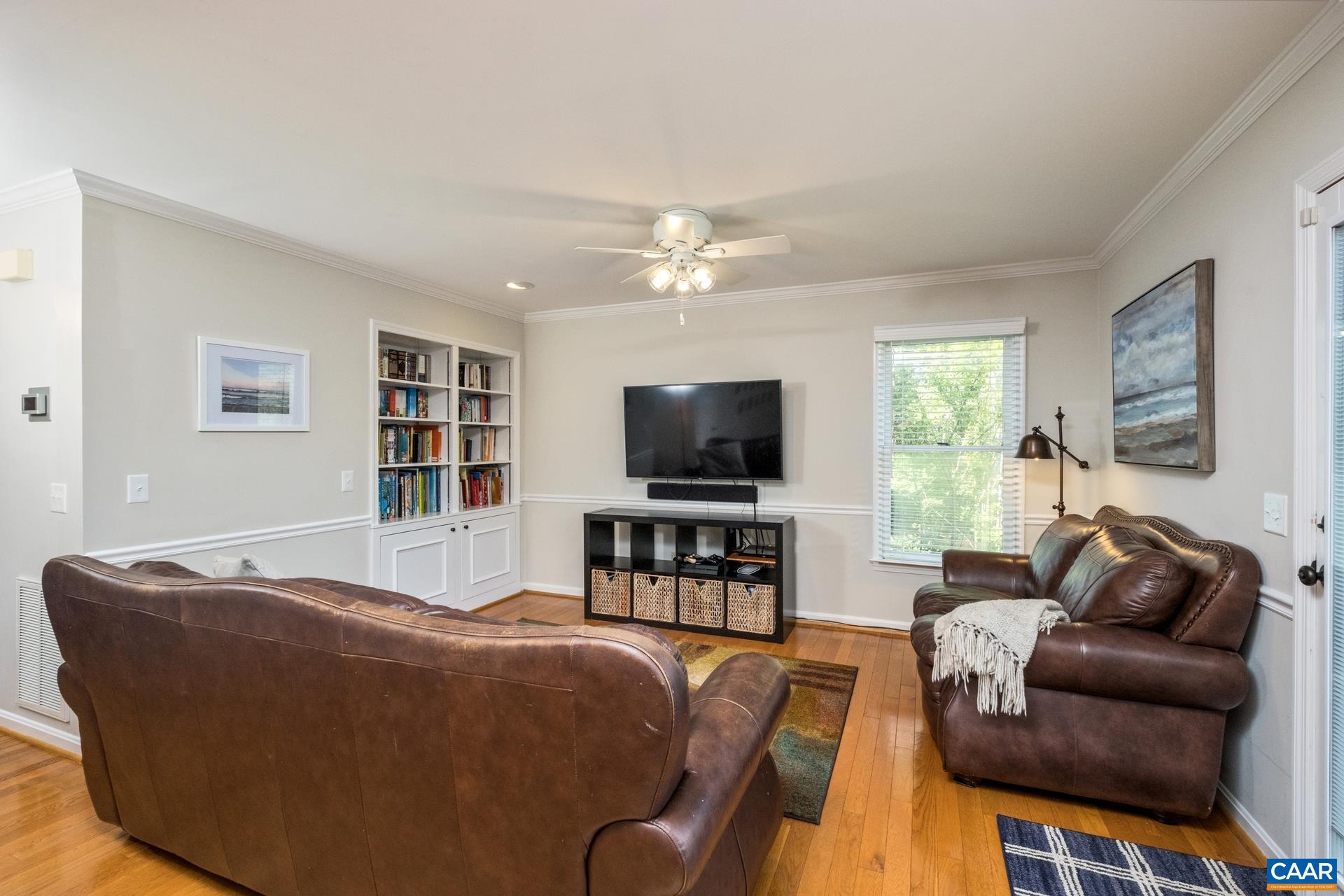 2034 BOBWHITE CT