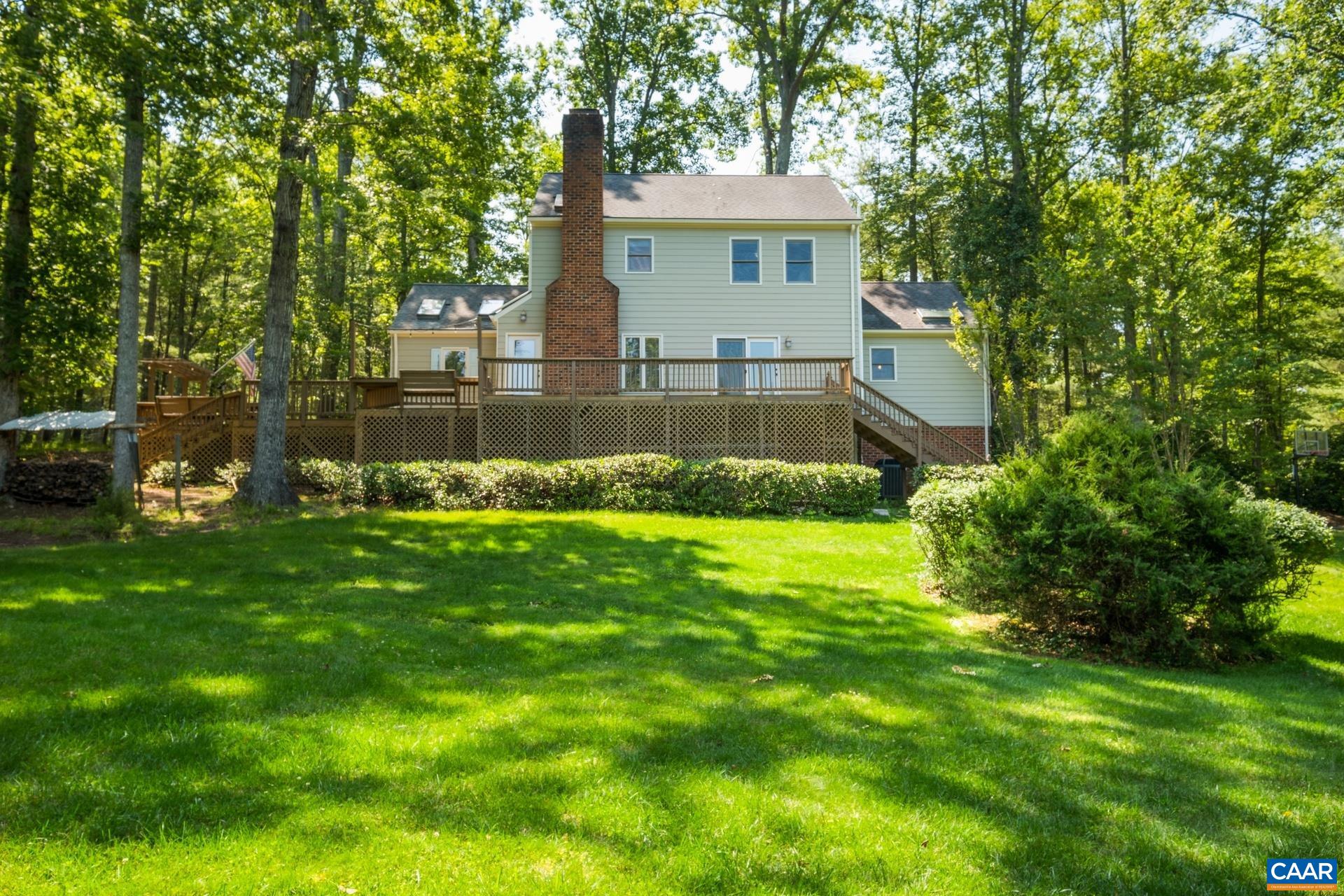 2034 BOBWHITE CT