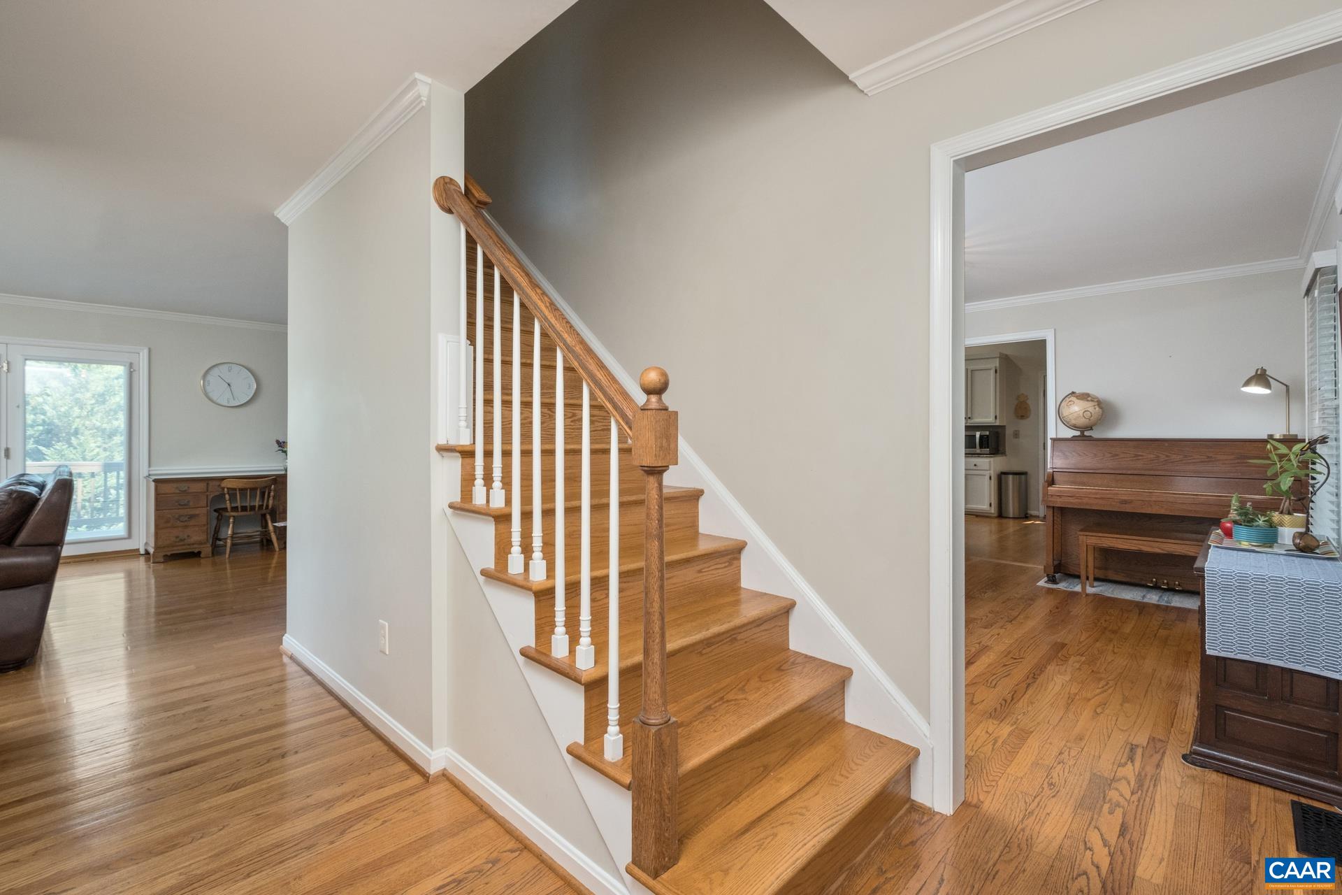 2034 BOBWHITE CT