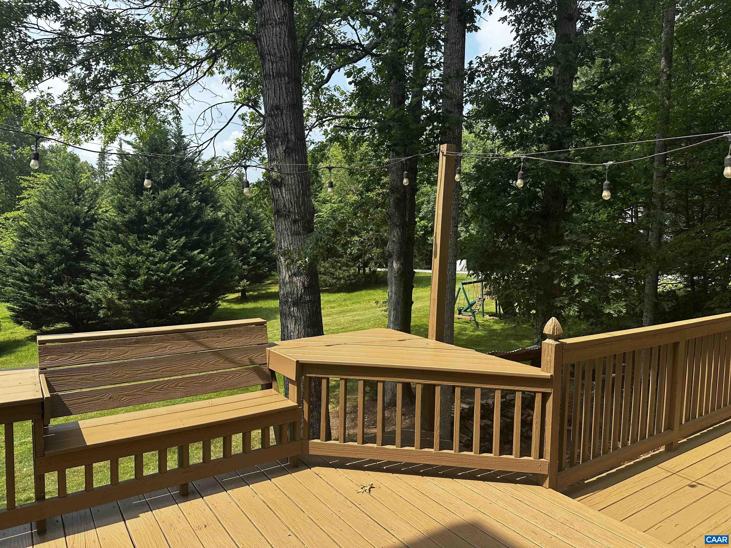2034 BOBWHITE CT