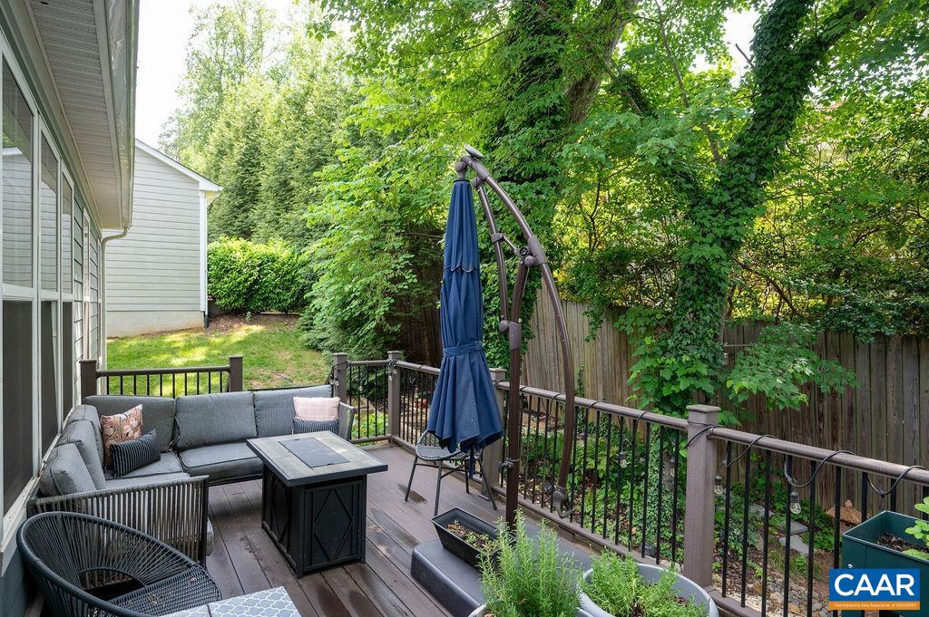 1257 PENFIELD LN
