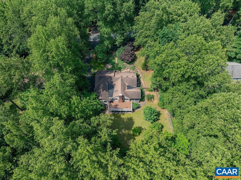 2220 RIDGEWAY LN