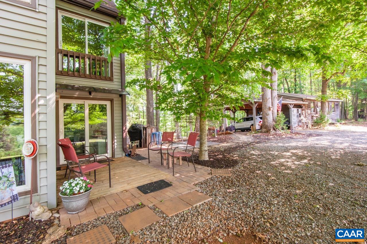 440 RAINBOW RIDGE RD