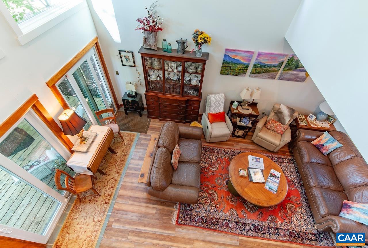 440 RAINBOW RIDGE RD