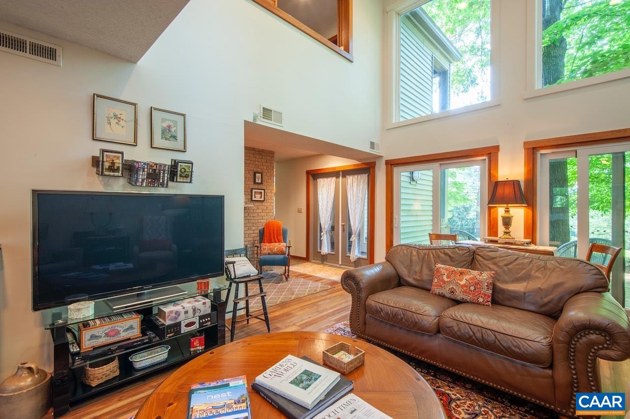 440 RAINBOW RIDGE RD